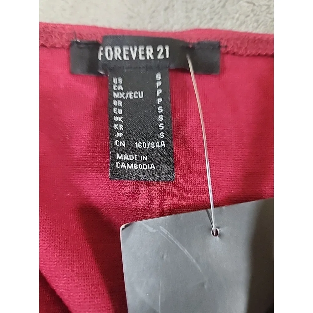 Forever 21 Dress Womens‎ Small Red Sleveless Dinner Formal Classiccore